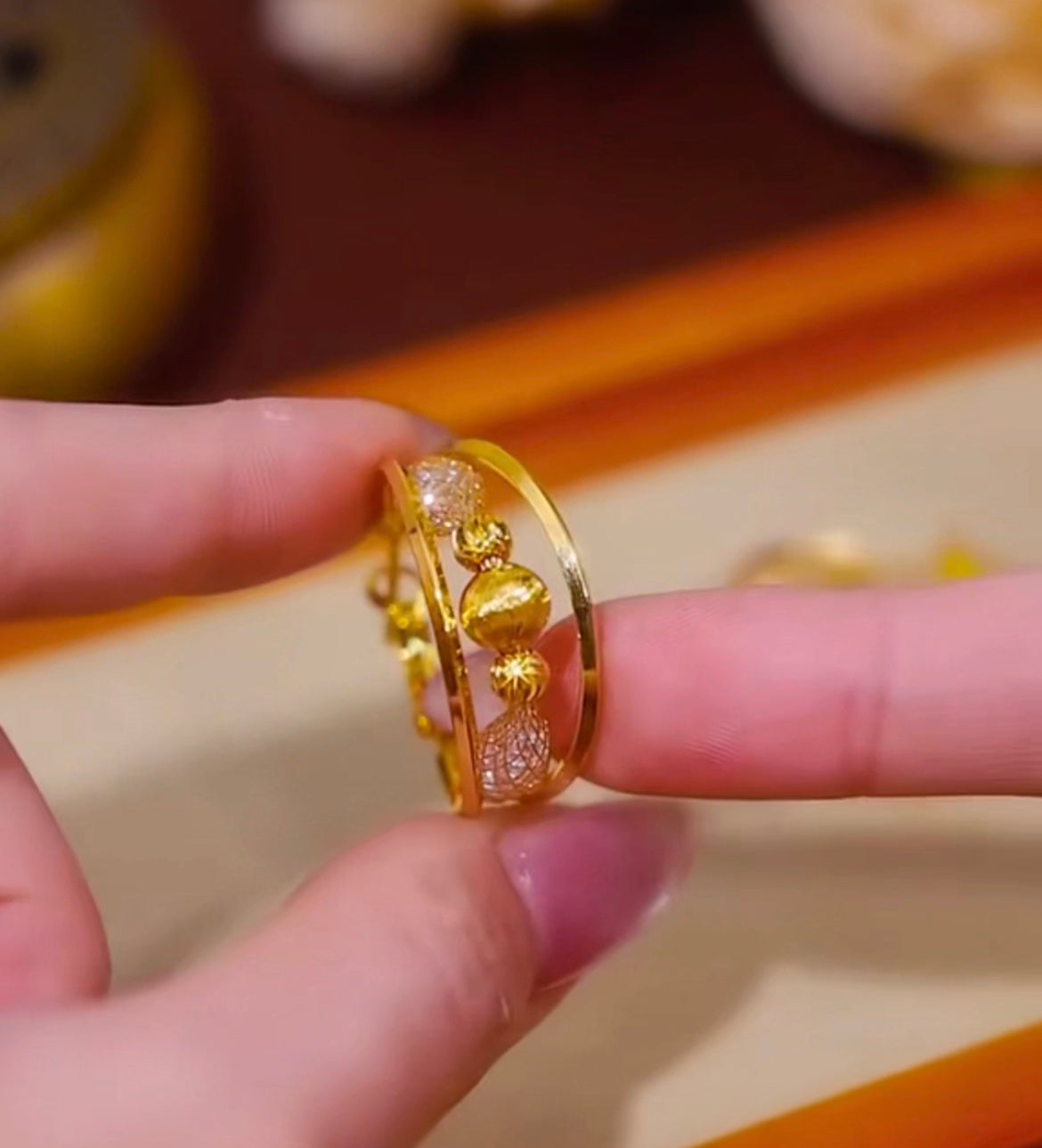 Minimalist Gold Hoop Earrings Ms05